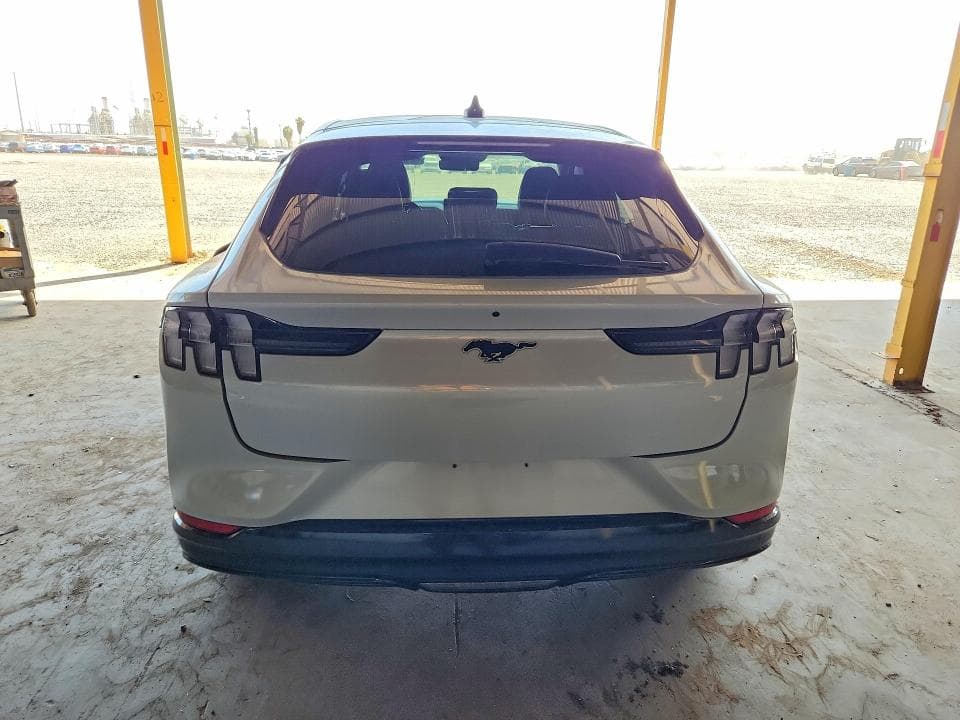 2023 FORD MUSTANG MACH-E PREMIUM 6