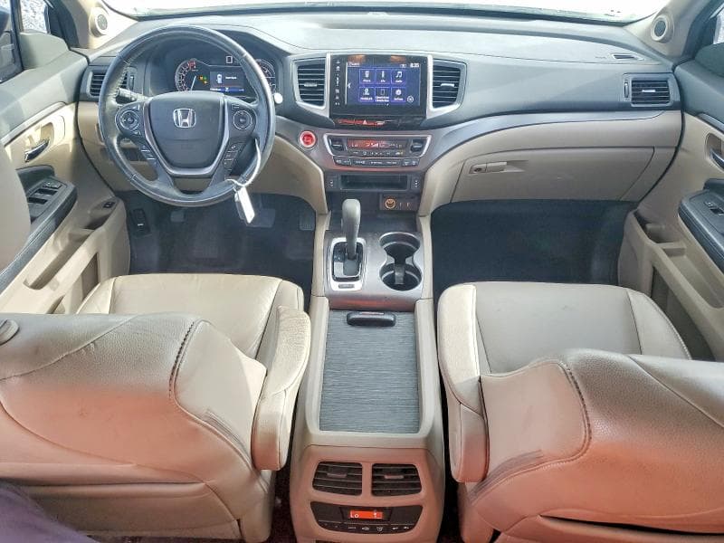 2017 HONDA PILOT EXL 8