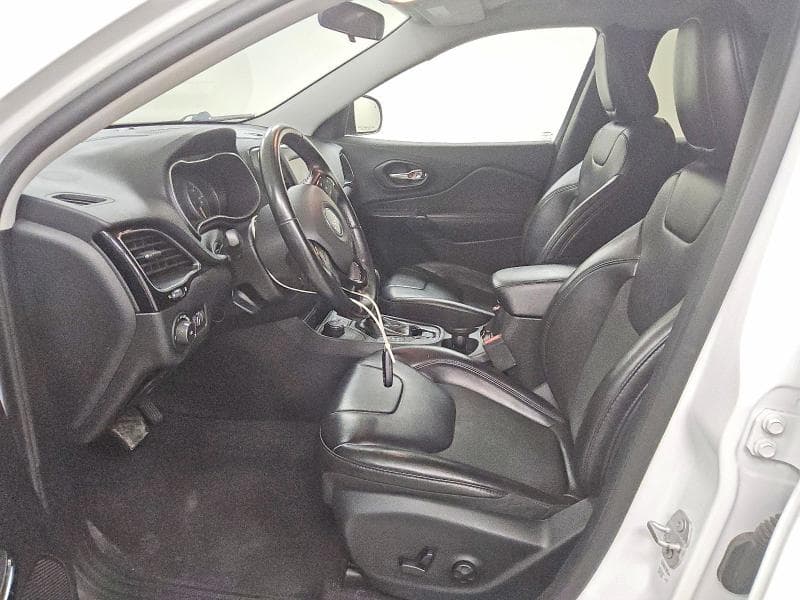 2020 JEEP CHEROKEE LATITUDE PLUS 7
