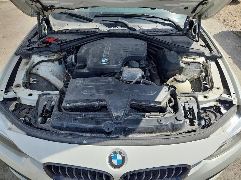 2017 BMW 320 I 11