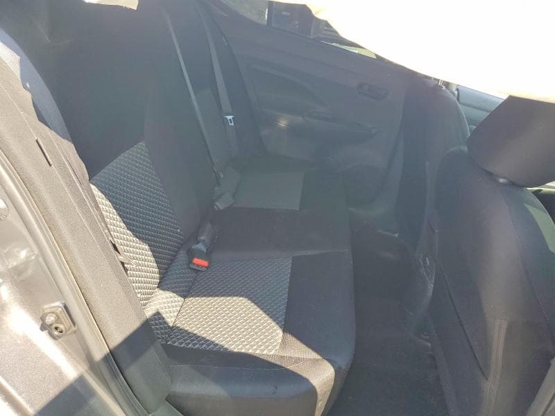 2020 NISSAN VERSA S 10