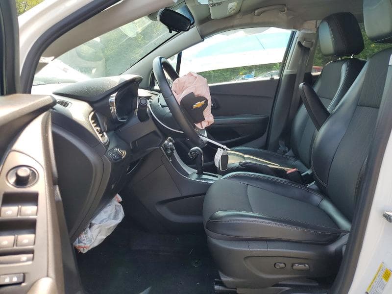 2017 CHEVROLET TRAX 1LT 7