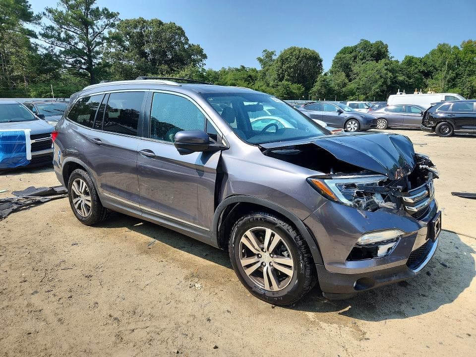 2017 HONDA PILOT EXL 4