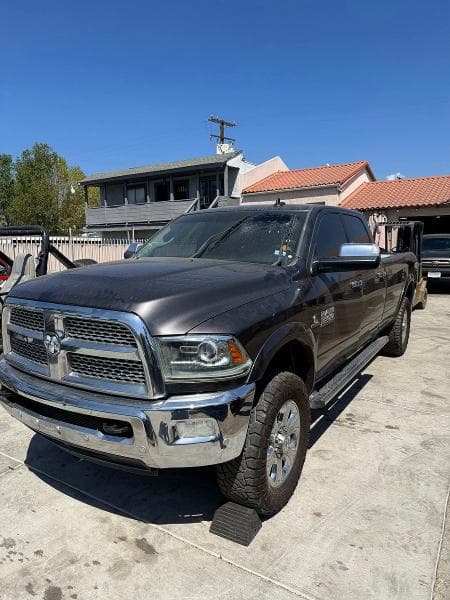 2018 RAM 3500 LARAMIE 2