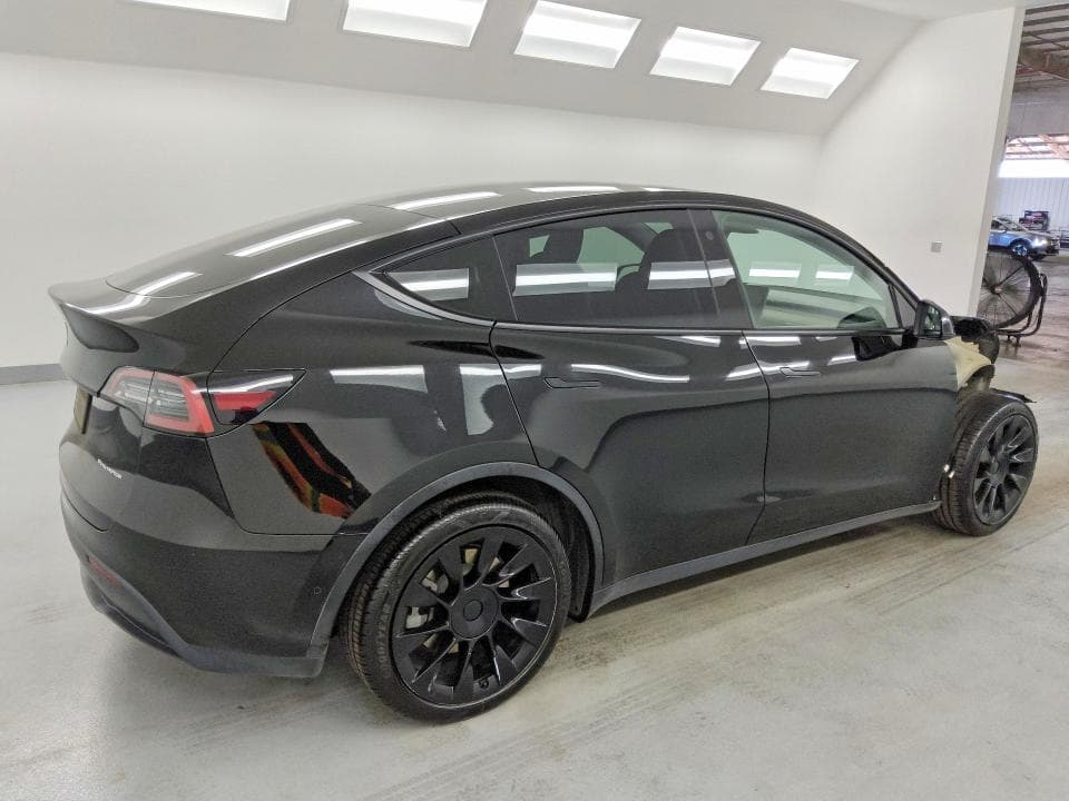 2022 TESLA MODEL Y 3