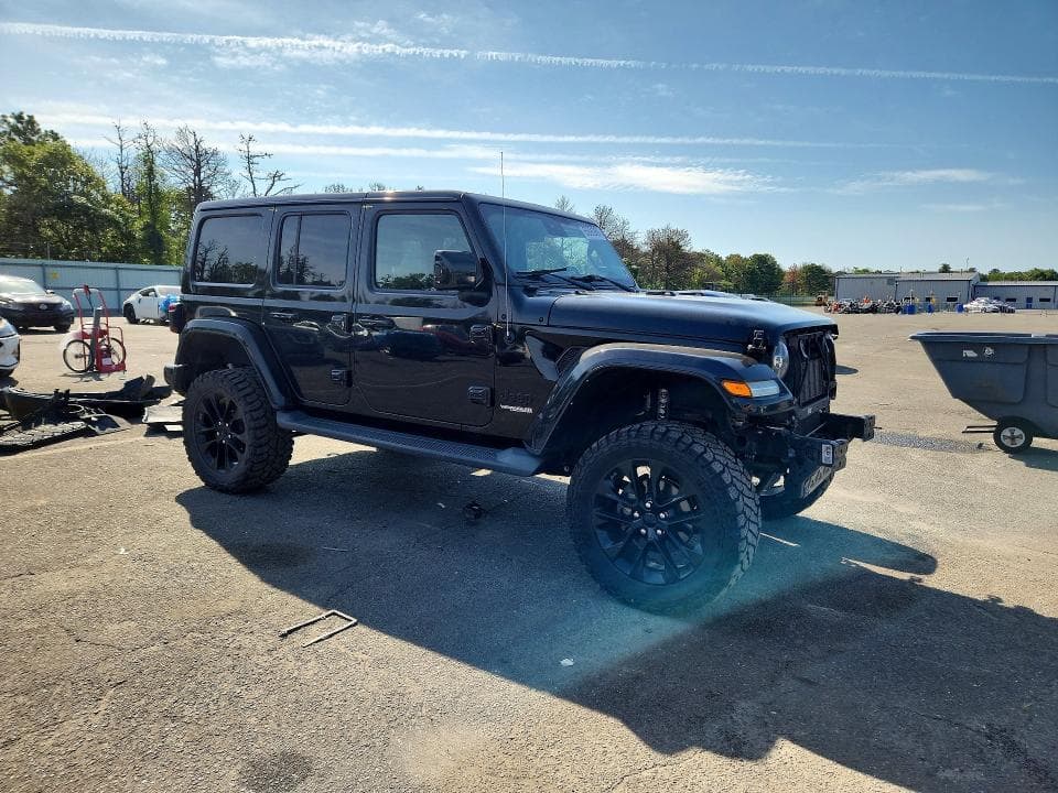 2020 JEEP WRANGLER UNLIMITED SAHARA 4