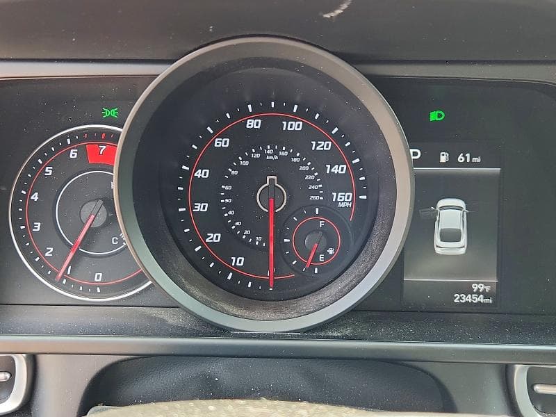 2021 HYUNDAI ELANTRA SEL 9