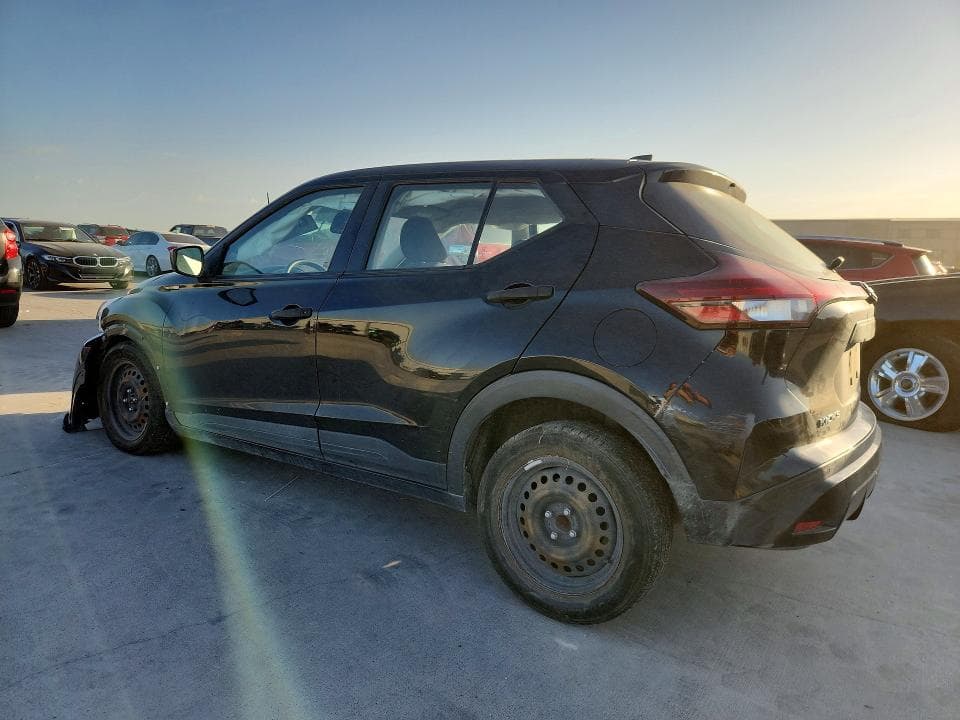 2022 NISSAN KICKS S 2