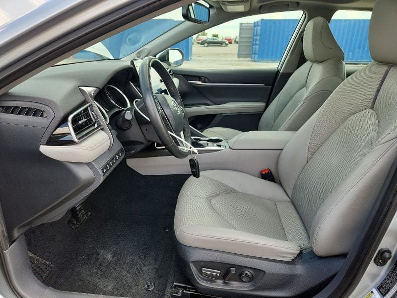 2023 TOYOTA CAMRY XLE 7