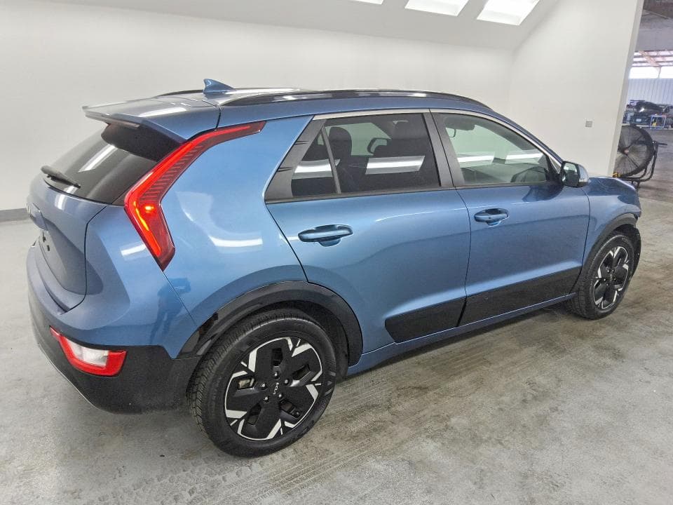 2023 KIA NIRO WIND 3