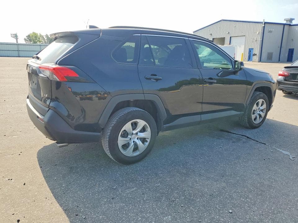 2021 TOYOTA RAV4 LE 3