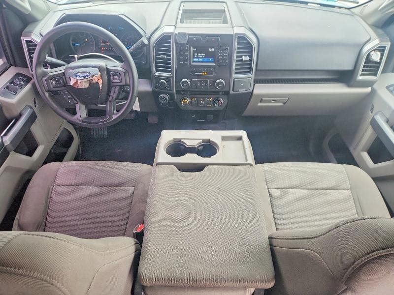 2017 FORD F150 SUPERCREW 8