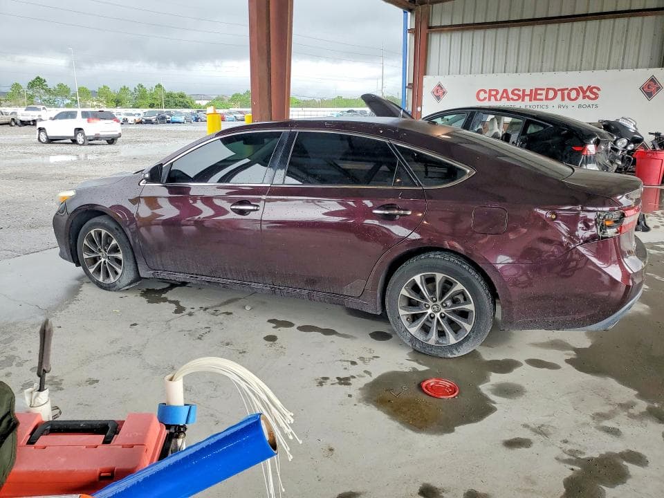 2017 TOYOTA AVALON XLE 2