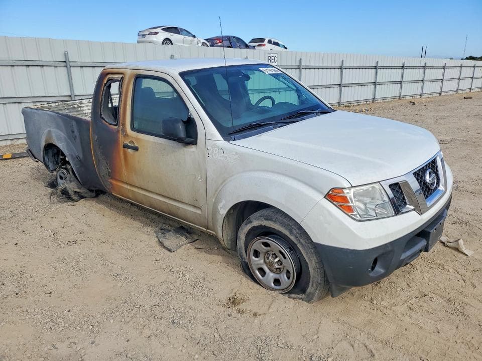 2018 NISSAN FRONTIER S 4