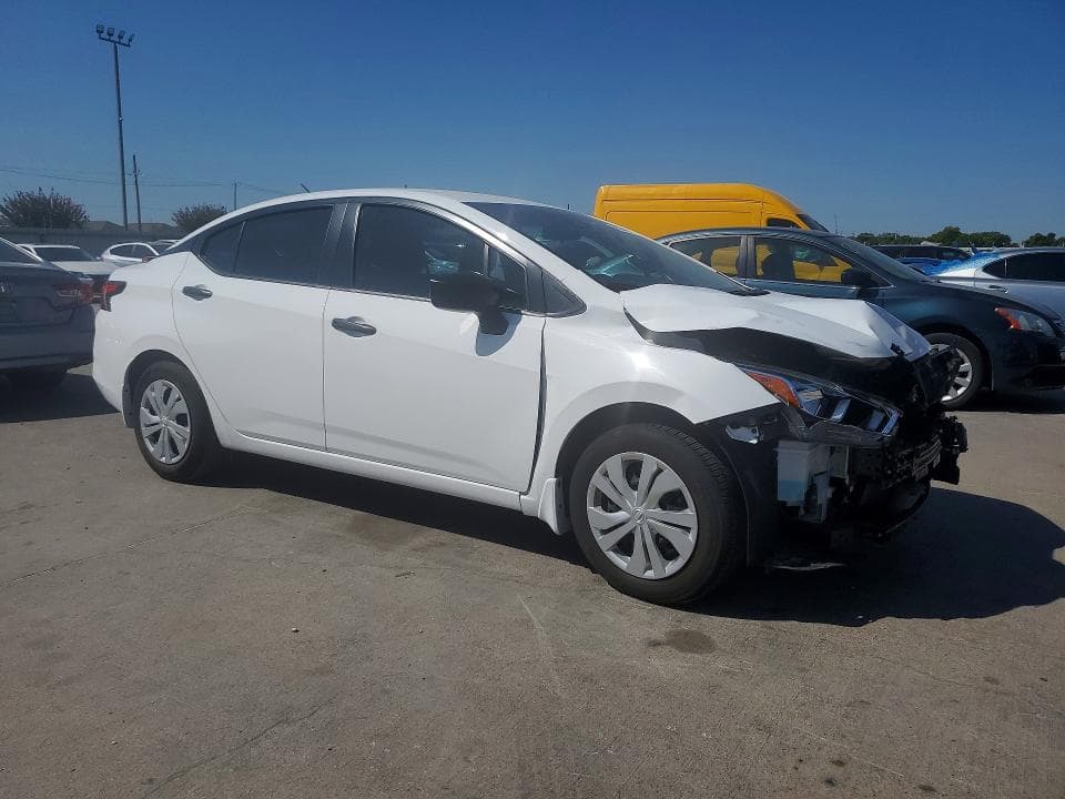2024 NISSAN VERSA S 4