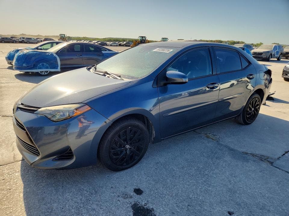 2017 TOYOTA COROLLA LE - 1