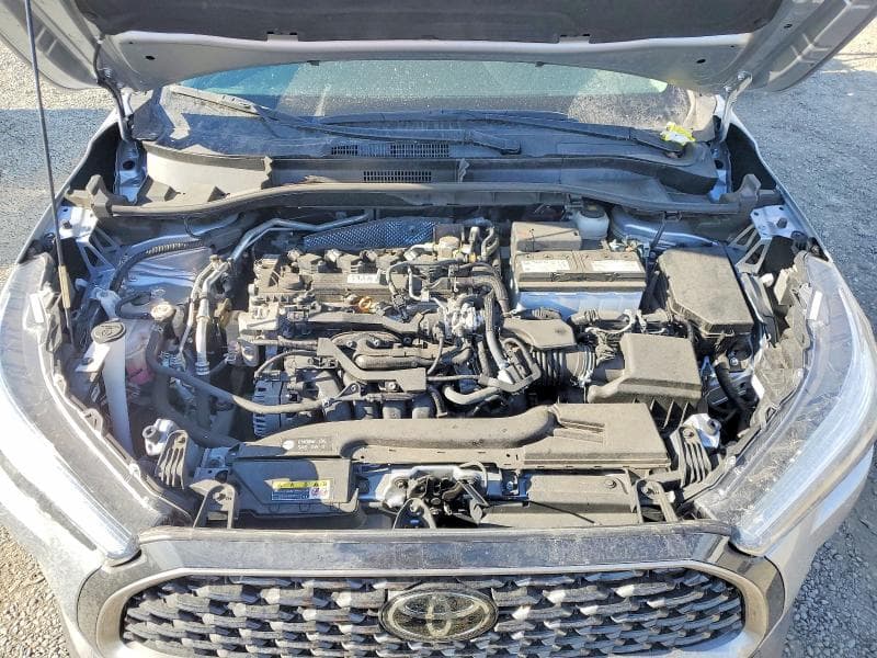 2024 TOYOTA COROLLA CROSS XLE 12