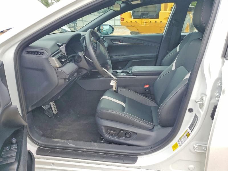 2026 TOYOTA CAMRY SE 7