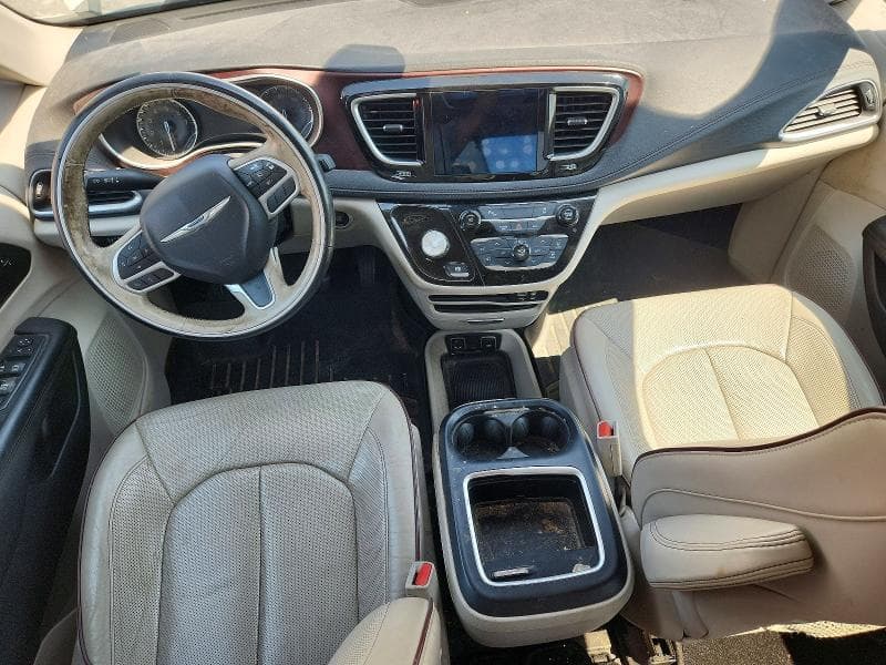 2017 CHRYSLER PACIFICA LIMITED 8