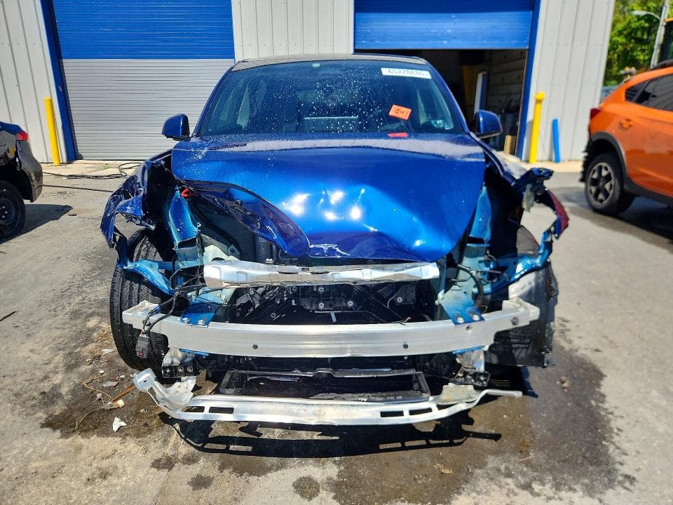 2024 TESLA MODEL Y 5
