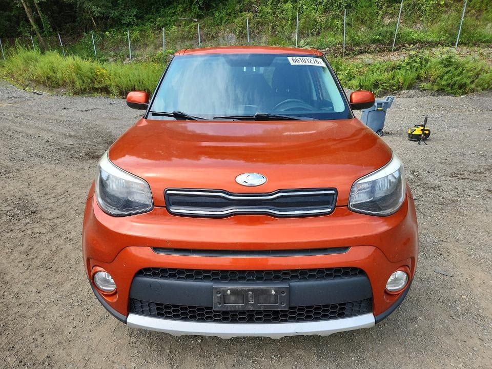2018 KIA SOUL + 5