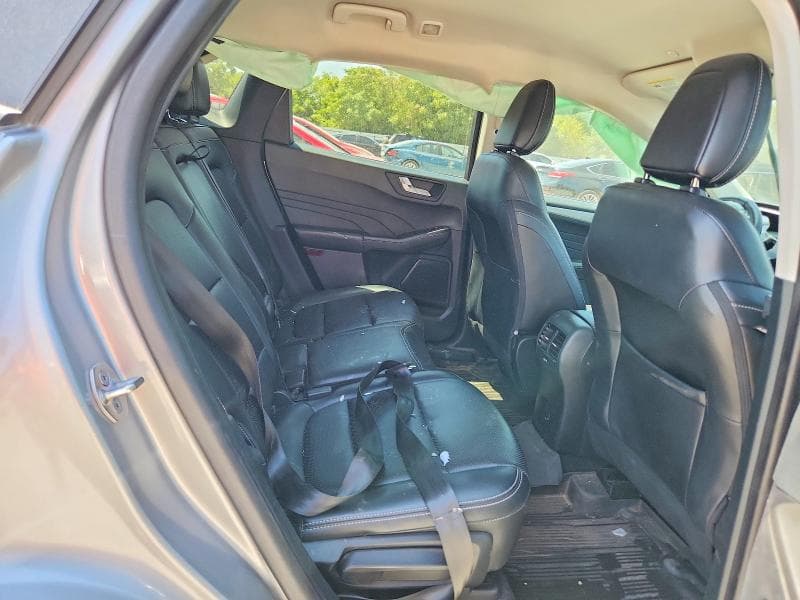 2021 FORD ESCAPE SEL 11