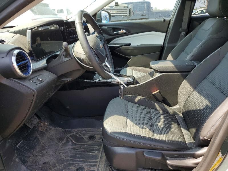 2026 CHEVROLET TRAX 1LT 7