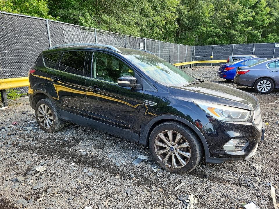 2017 FORD ESCAPE TITANIUM 4