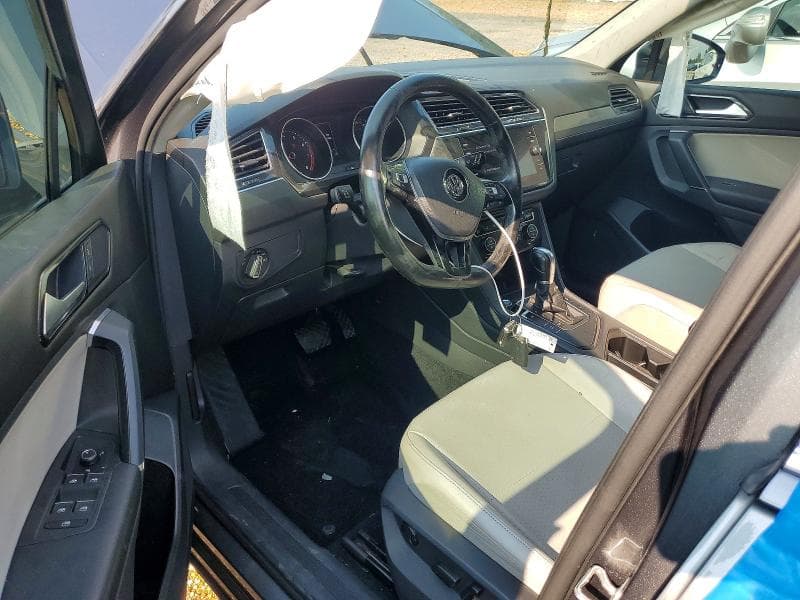 2018 VOLKSWAGEN TIGUAN SE 8