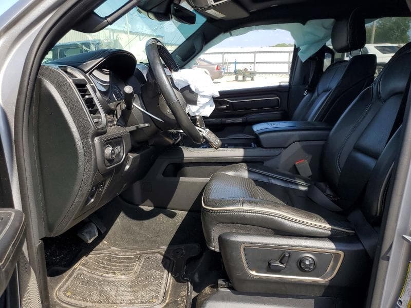 2020 RAM 1500 LIMITED 7