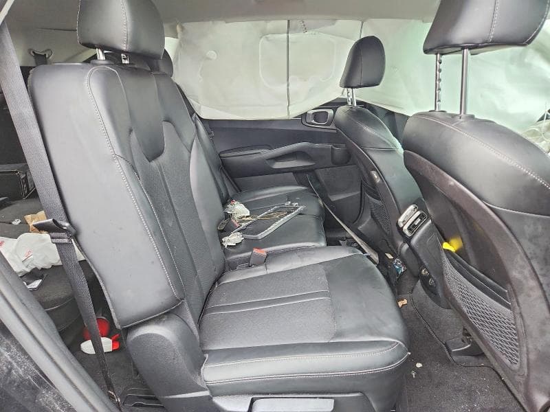 2022 KIA SORENTO S 11