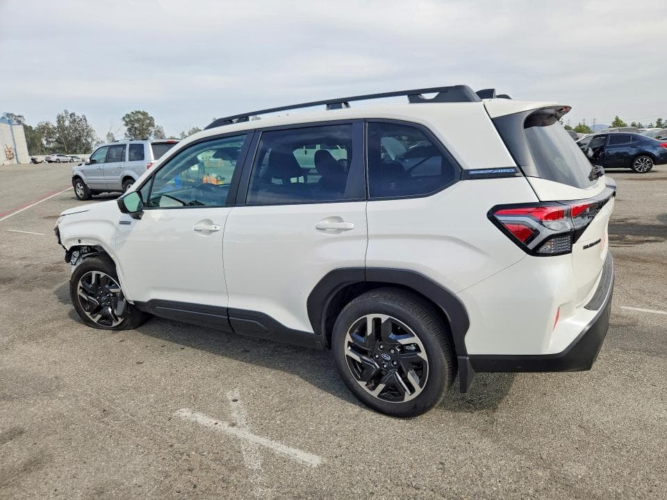 2025 SUBARU FORESTER PREMIUM 2