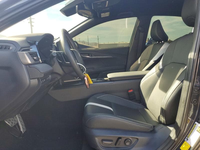 2026 TOYOTA CAMRY SE 7