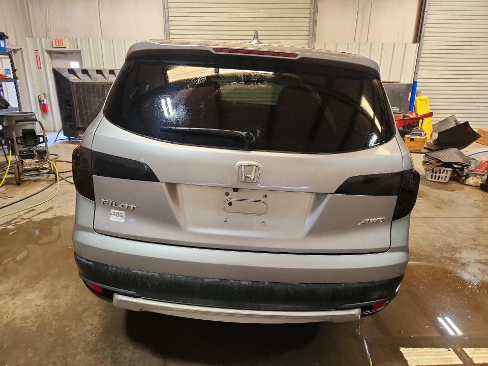 2021 HONDA PILOT EX 6
