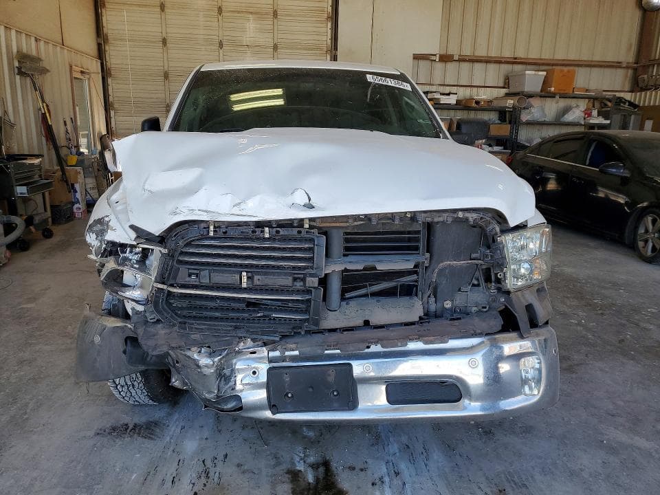 2017 RAM 1500 SLT 5