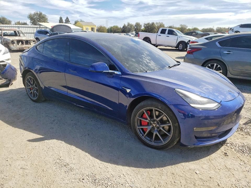 2019 TESLA MODEL 3 4
