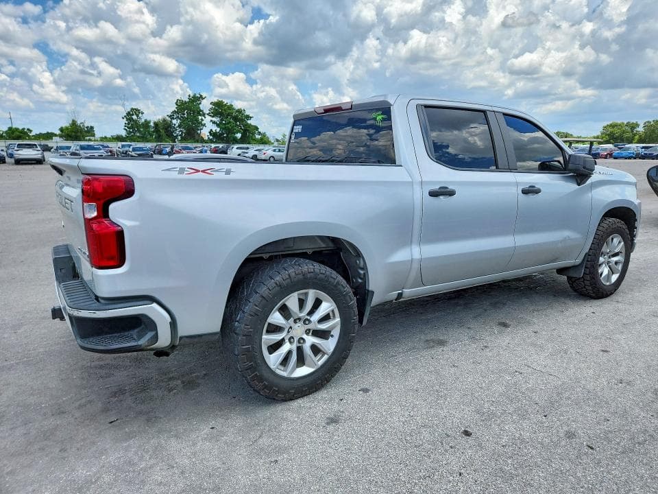 2020 CHEVROLET SILVERADO K1500 CUSTOM 3