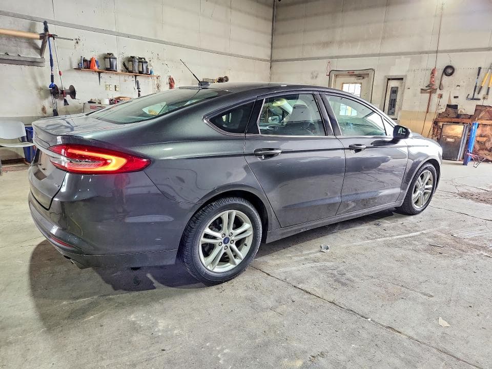 2018 FORD FUSION SE 3