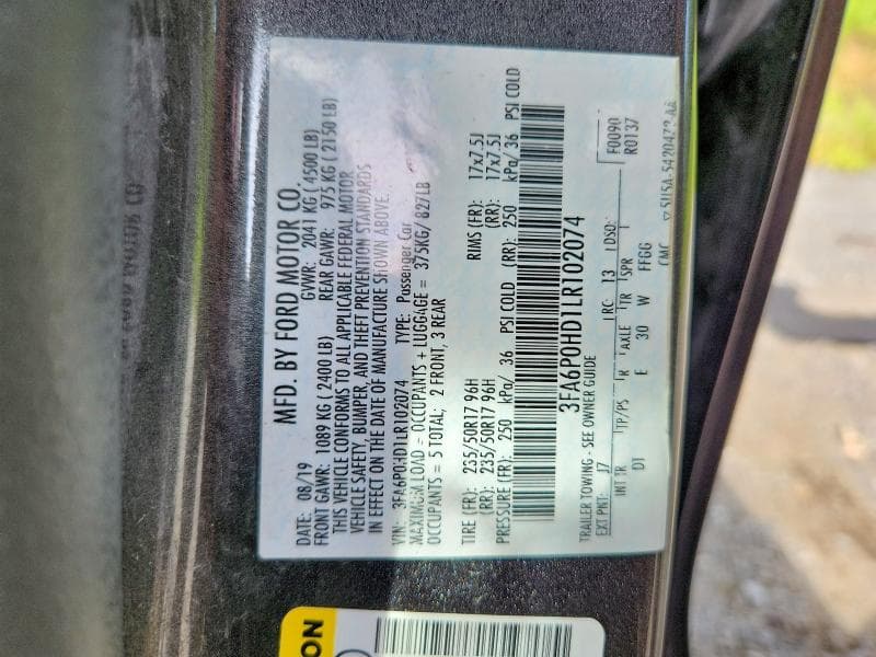 2020 FORD FUSION SE 12