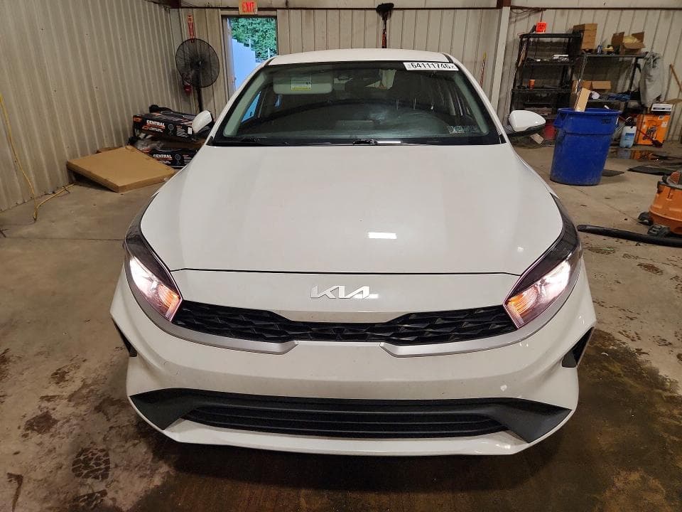 2023 KIA FORTE LXS 5