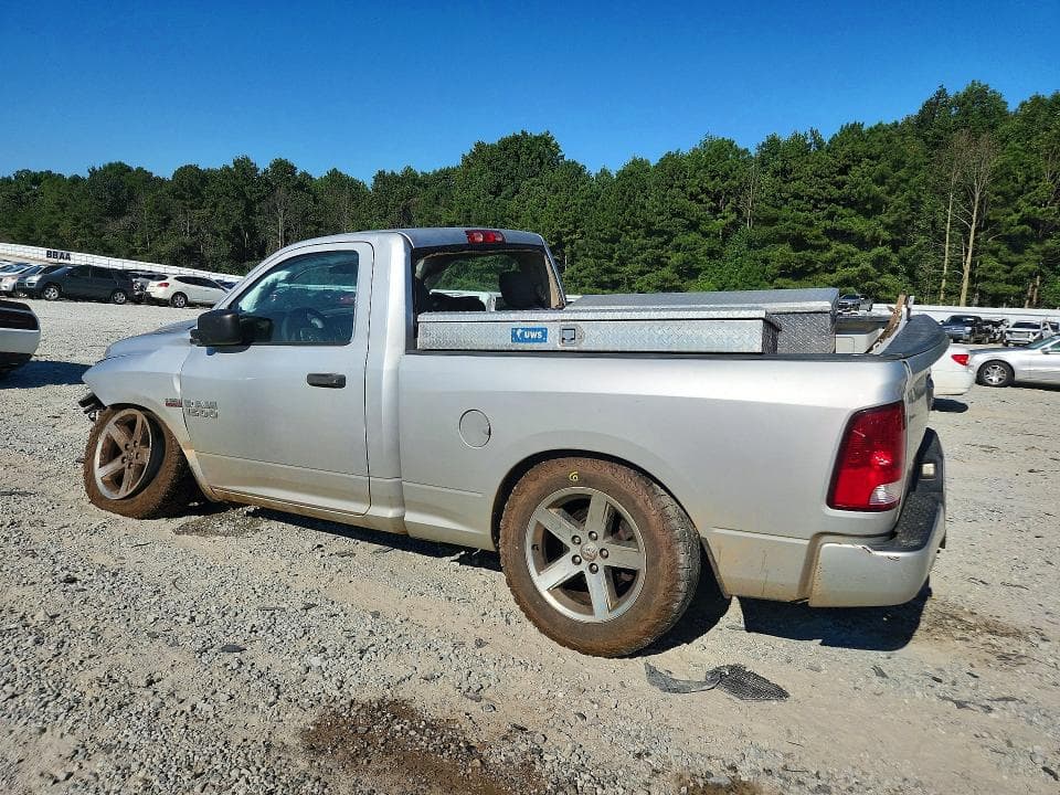 2017 RAM 1500 ST 2