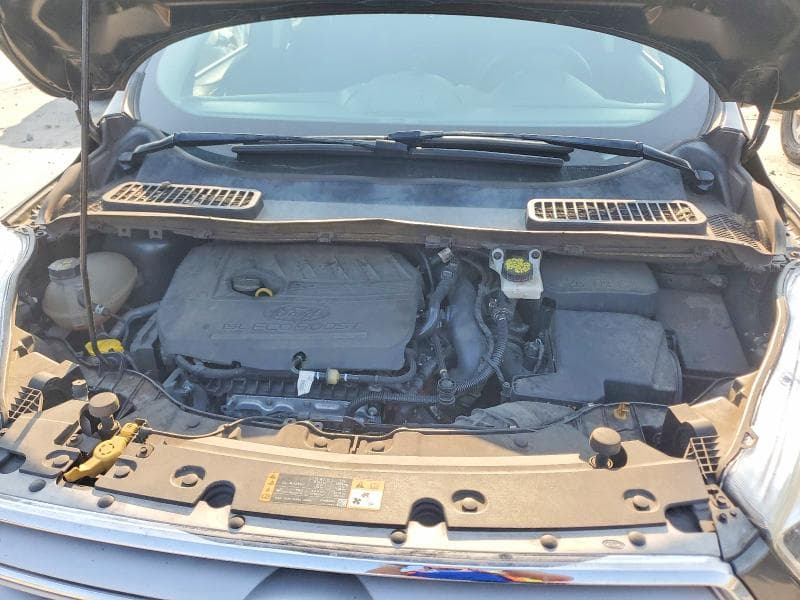 2018 FORD ESCAPE SE 12