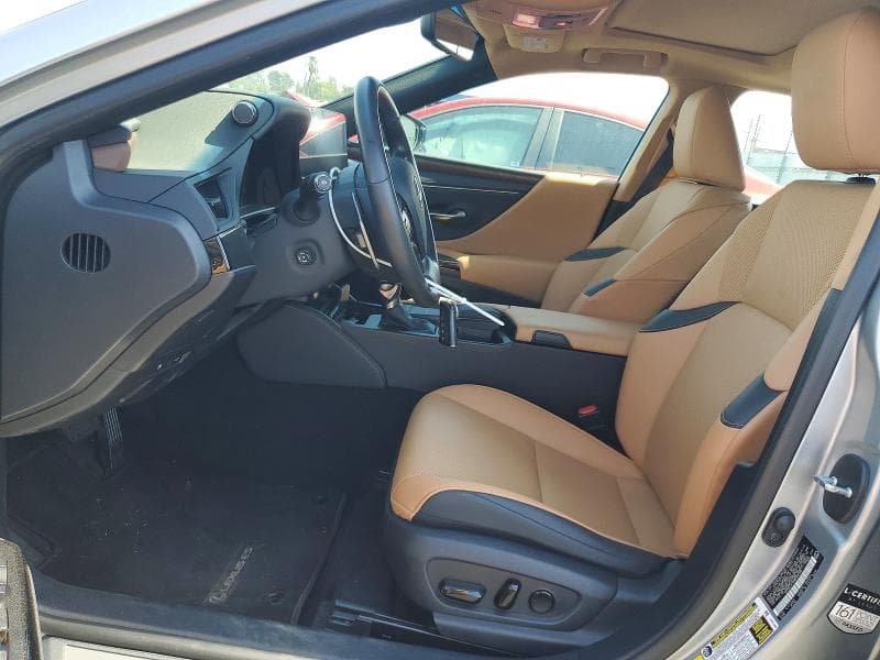 2022 LEXUS ES 300H BASE 7