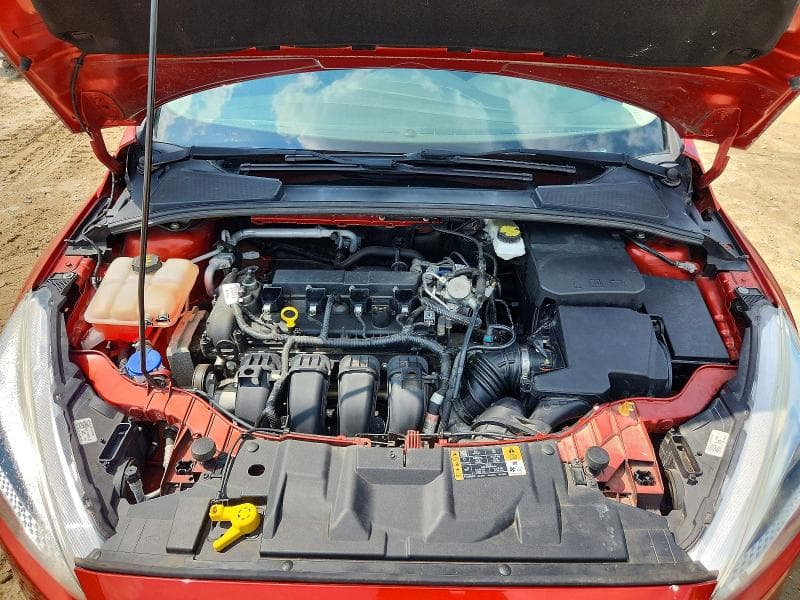 2018 FORD FOCUS SE 11