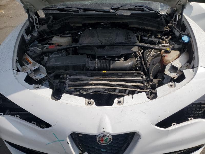 2019 ALFA ROMEO STELVIO 12
