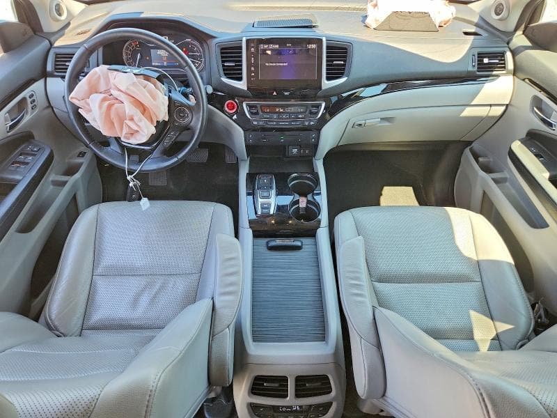 2017 HONDA PILOT ELITE 8