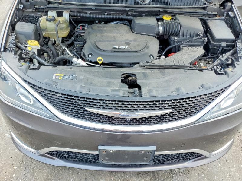 2017 CHRYSLER PACIFICA LIMITED 12