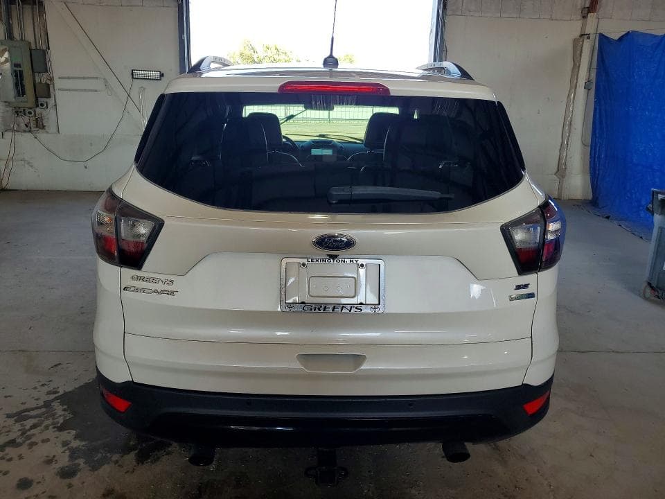 2017 FORD ESCAPE SE 6