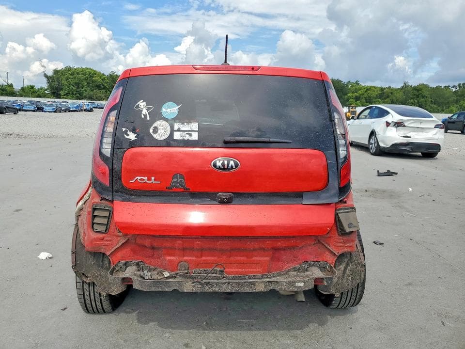 2018 KIA SOUL + 6