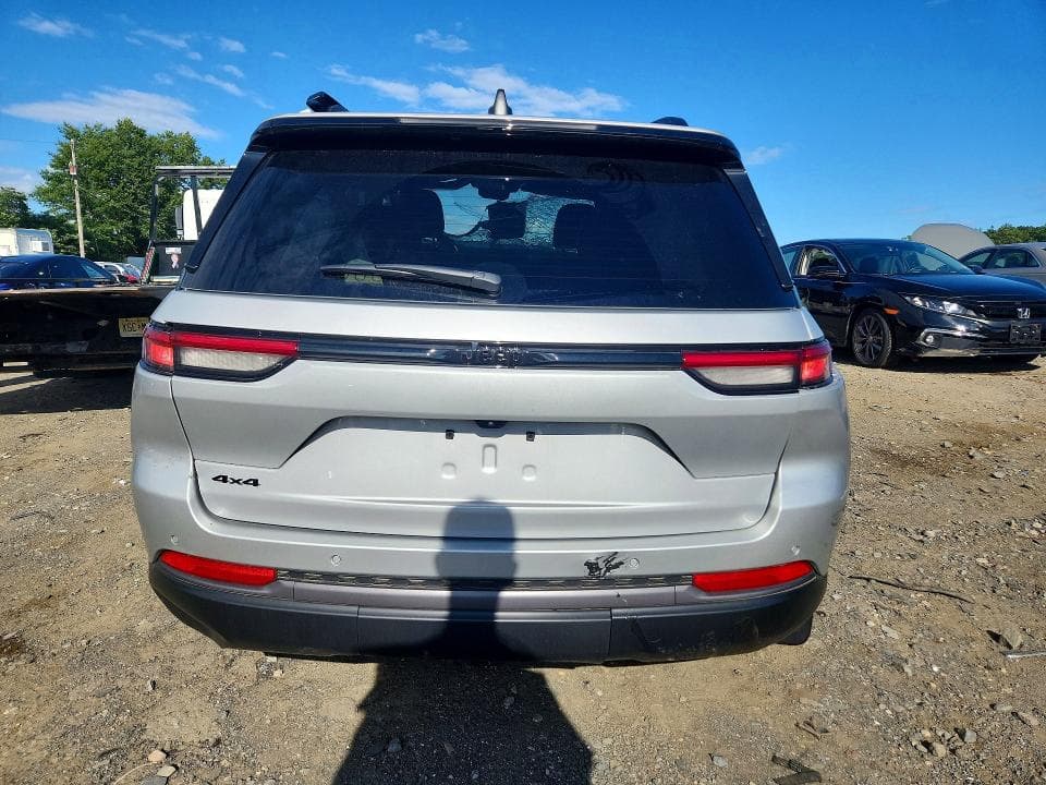 2026 JEEP GRAND CHEROKEE BASE 6